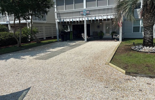 Sunset Beach House | Well-Maintained, fenced, Pet-Friendly West End Beach House – Coastal Retreat!