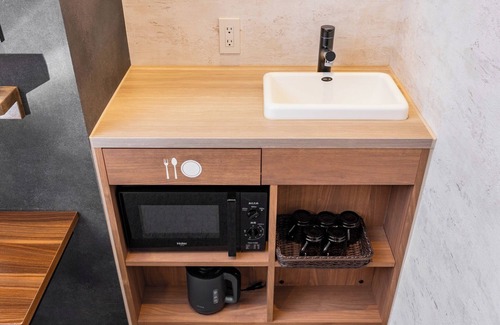 Motomatchi Hotel | Well Stay Namba 5 person room with bath/Osaka Ōsaka