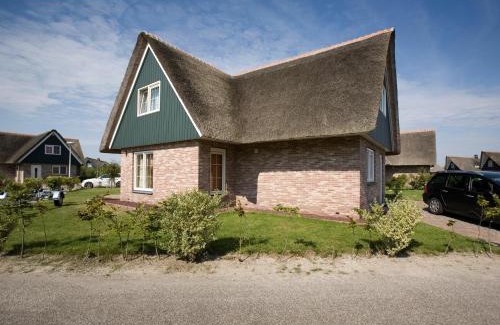 Makkum Resort | Wellness Beach Resorts Makkum