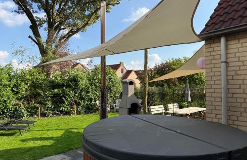 Ewijk House | Wellness Huisje 52 Hottub