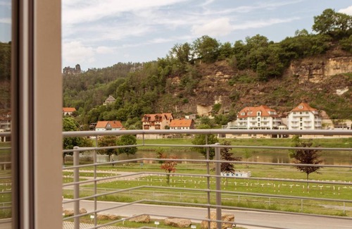 Niederrathen Apartment | Wellness suite, 2 bedrooms, balcony, sauna - elbresort