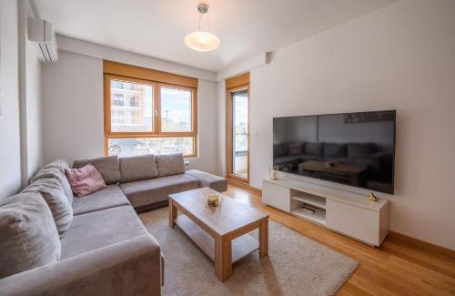 Novi Beograd Apartment | WeSS