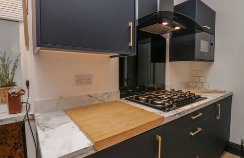 Morecambe Cottage | West End Bay