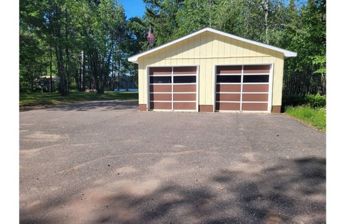 National Mine House | West End Getaway