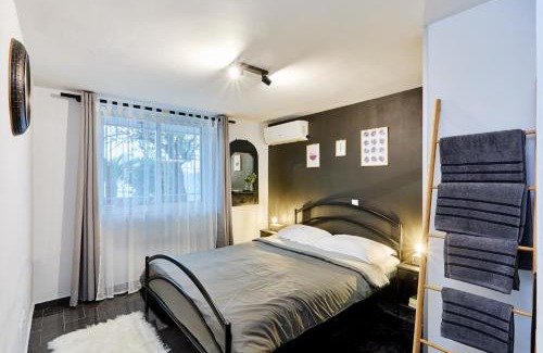 Aigio Apartment | West Garden At Aigio By Greece Apartments