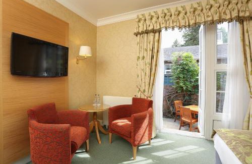 Hadley Wood Hotel | West Lodge Park