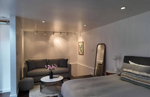 Downtown San Francisco House | West SOMA Oasis - Apartment and Studio