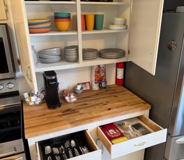 West Valley City House | West Valley home by USANA and Airport