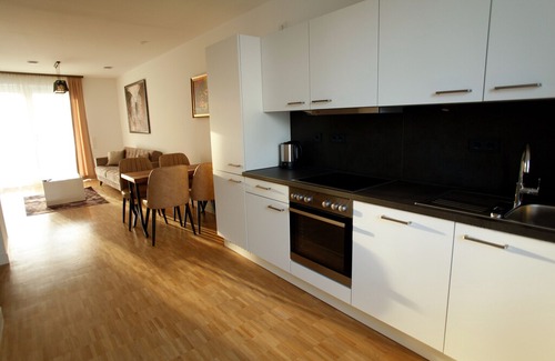 Bahnstadt Apartment | Westarkaden 1.4 | 90 m² | Wifi | Netflix | Parking