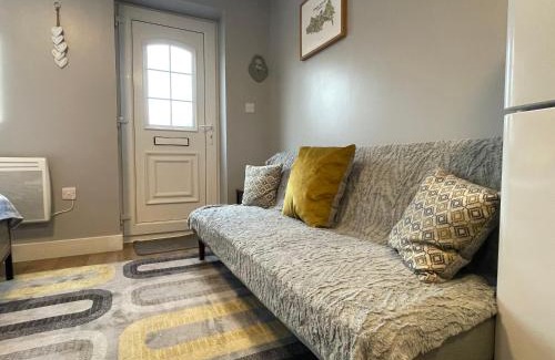 Brecon House | Westend Holiday Let 4 Brecon