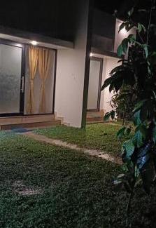 Kedavur House | Western Ghats Tropical garden