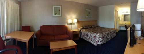 Fort Lewis Hotel | Western Inn Lakewood