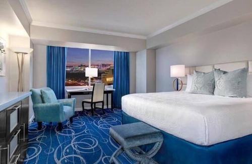 Las Vegas Resort | Westgate Las Vegas Resort and Casino Luxe King Room