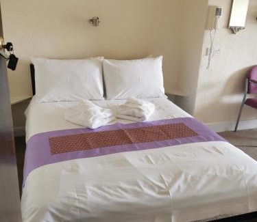 Morecambe Bed & Breakfast | Westleigh B&B