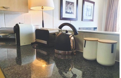 Sandown Apartment | Westpoint Sandton MJ apartment