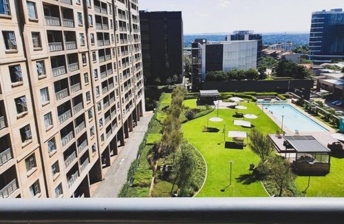 Sandown Apartment | Westpoint Sandton MJ apartment