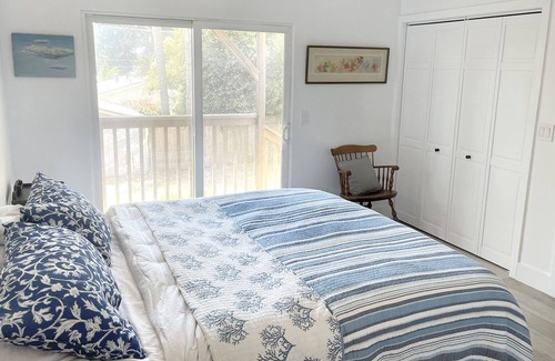 Westside Santa Cruz House | Westside Beachview Retreat