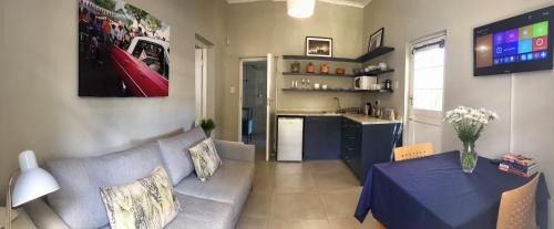 Montagu Apartment | Westway Corner