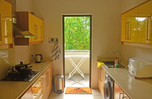 Flic-en-Flac Apartment | WESTWOOD APPARTMENT-C8 Penthouse with terrace FLIC EN FLAC