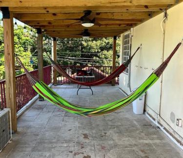 Guaniquilla Apartment | WG BEACH HOUSE internet remote Work dual Hammocks
