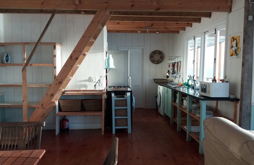 Fish Hoek Cottage | Whale Cove Cottage - Watch the ocean from your bed