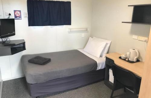 Price Hotel | Wheatsheaf Hotel