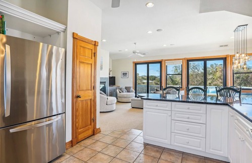 Duck House | Whispering Waves - 5 BR Oceanside Home in Duck w/Private Pool, Dogs Allowed