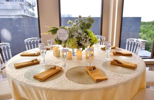 Java Hotel | Whistler Garden Hotel