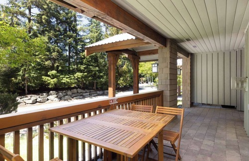 Blackcomb Condo | Whistler - Horstman House - 2 Bedroom #103