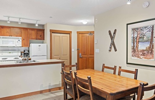 Blackcomb Condo | Whistler Premier - Lost Lake Lodge - 2 Bedroom #324