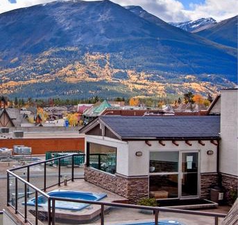 Jasper Hotel | Whistler's Inn