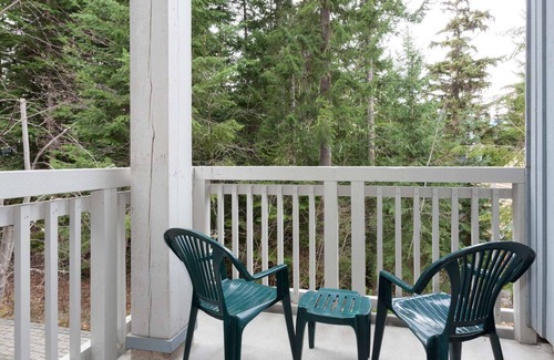 Blackcomb House | Whistler - Treeline 18