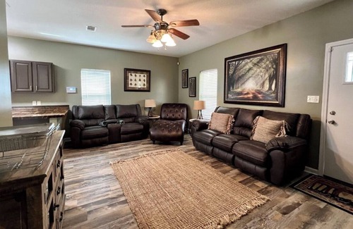 Perkinston Cabin | Whistling Pines! Enjoy some R&R of the country while relaxing in the hot tub!