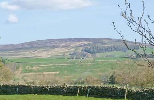 Mickleton Cottage | WHITBRIDGE COTTAGE, pet friendly in Mickleton, Teesdale