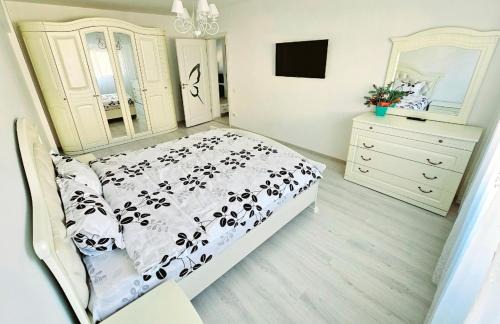 Braila Apartment | White Apartament, Brăila