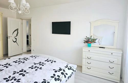 Braila Apartment | White Apartament, Brăila