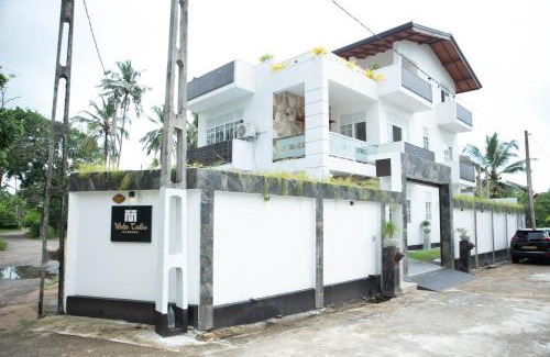 Wadduwa Villa | White Castle