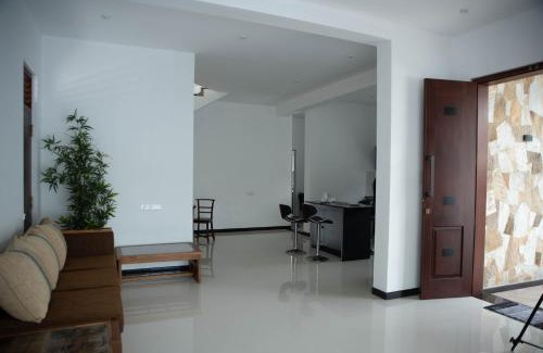 Wadduwa Villa | White Castle