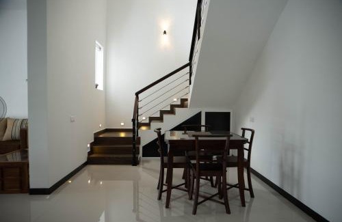 Wadduwa Villa | White Castle