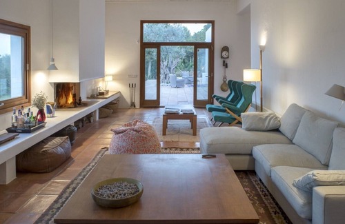 Sant Carles de Peralta Villa | White House Ibiza | Modernist Design | Can Perez | Sea views