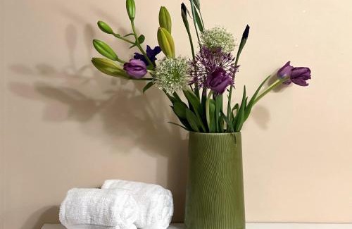 Waitsfield Hotel | White Horse Lodge