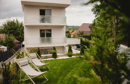 Cluj-Napoca Apartment | White House Iris - Aparthotel Cluj Napoca