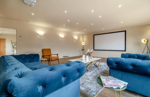 Halesworth House | White House Lodges - Avocet