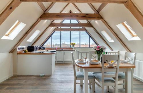 Halesworth House | White House Lodges - Wagtail