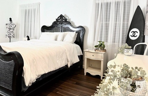 East Moriches House | White Lotus Nature Retreat!