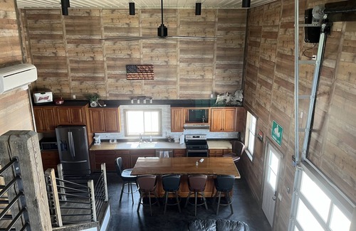 Shullsburg House | White Oak Retreat SW WI easy access to ATV and Snowmobile Trails