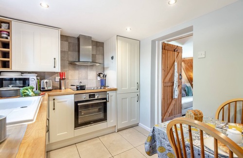 Bodham House | White Rose Cottage - Two Bedroom House, Sleeps 4