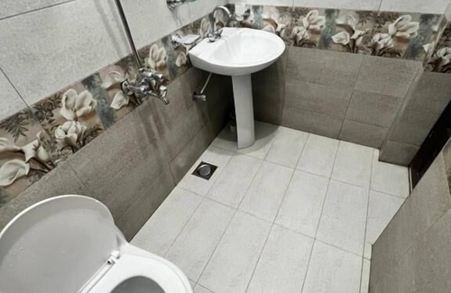 G-9 Sector House | White Rose Guest House