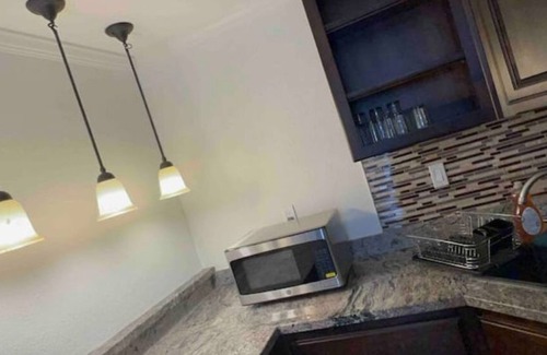 Tracy Apartment | White Turtles - Super Clean & Spacious Guesthome