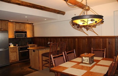 Lake Placid Apartment | Whiteface Lodge Lake Placid Hotel Suite Two Floors 3b/3b